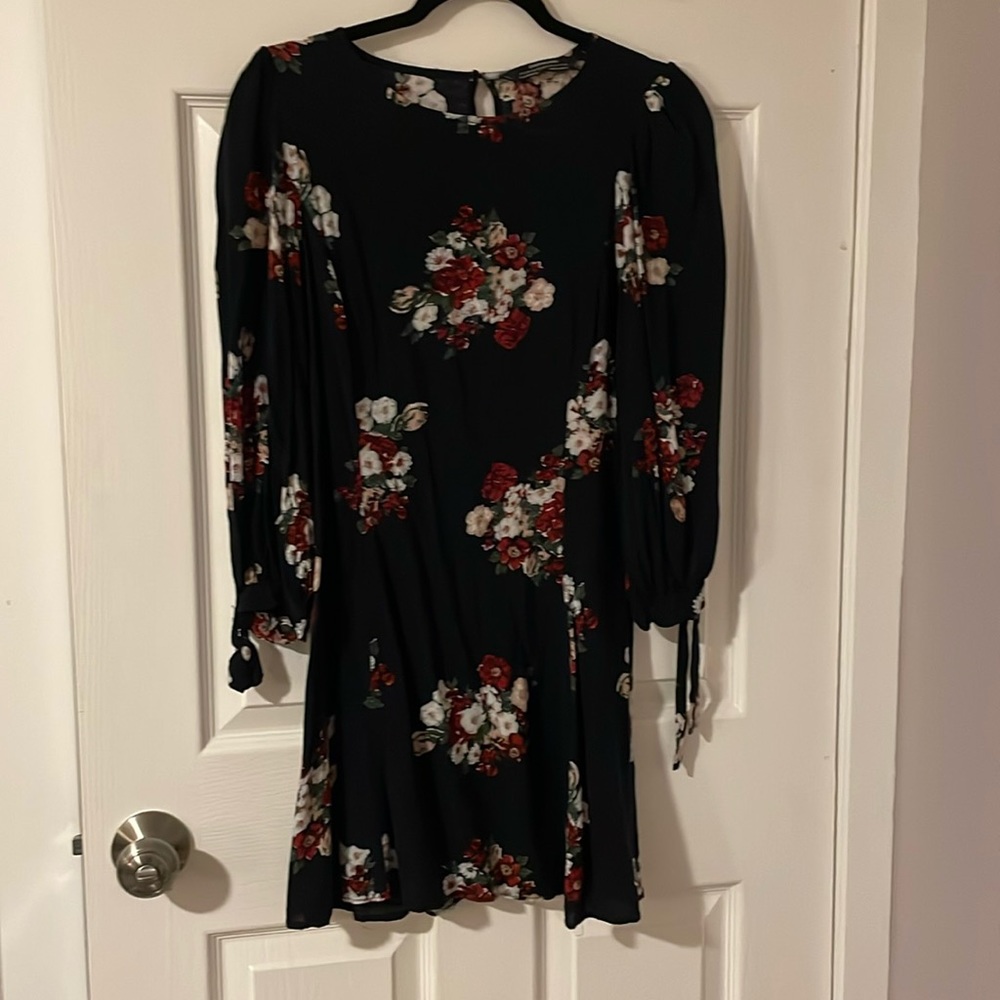 Zara Woman’s Flowery dress